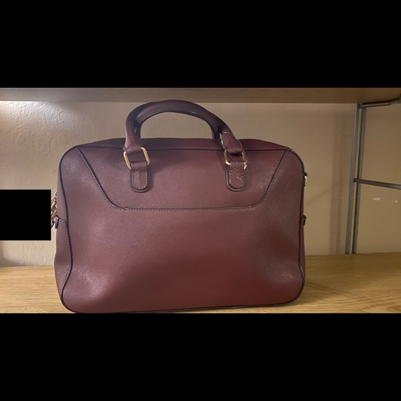 Henri Bendel Top Handle Satchel Very Rare, Wine. - Picture 5 of 11